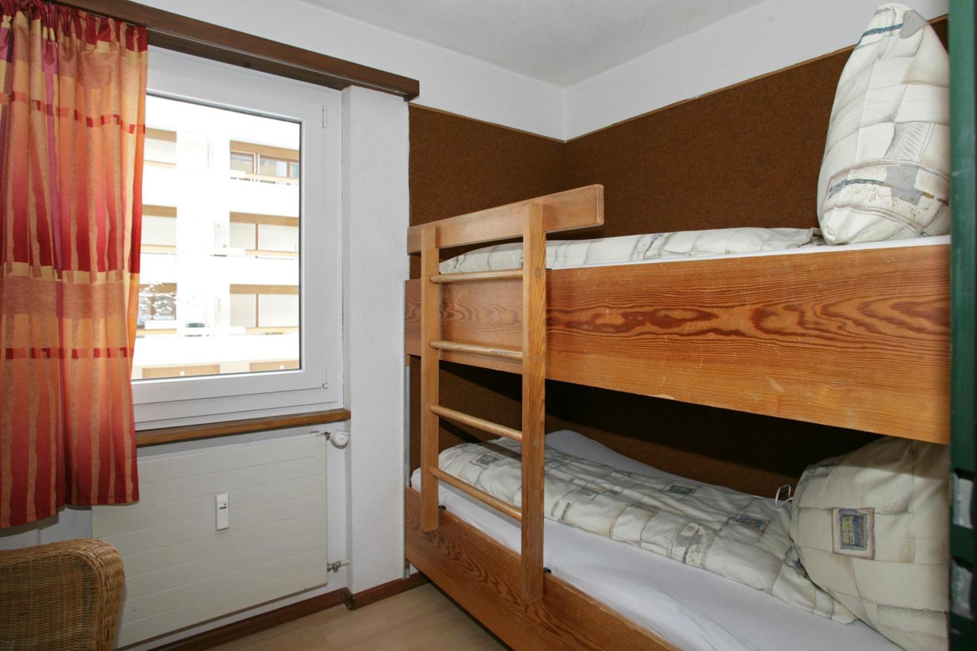 Baron / Baronesse Apartments Leukerbad Room photo