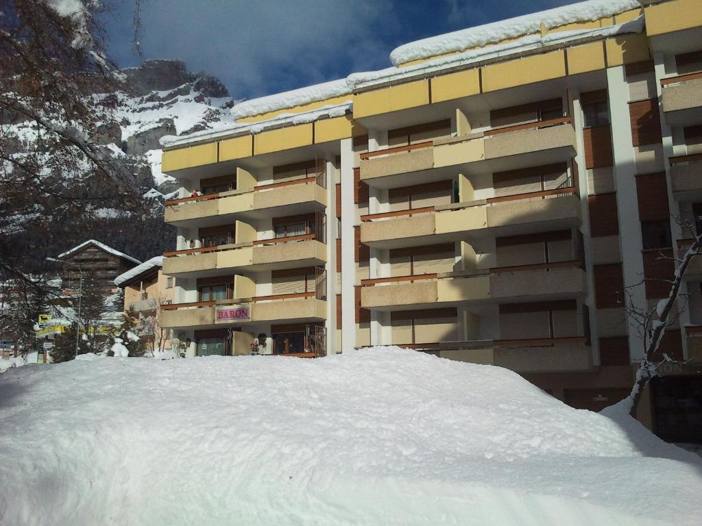 Baron / Baronesse Apartments Leukerbad Exterior photo