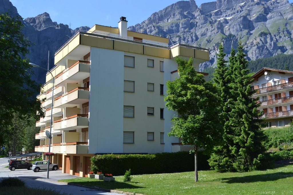 Baron / Baronesse Apartments Leukerbad Exterior photo